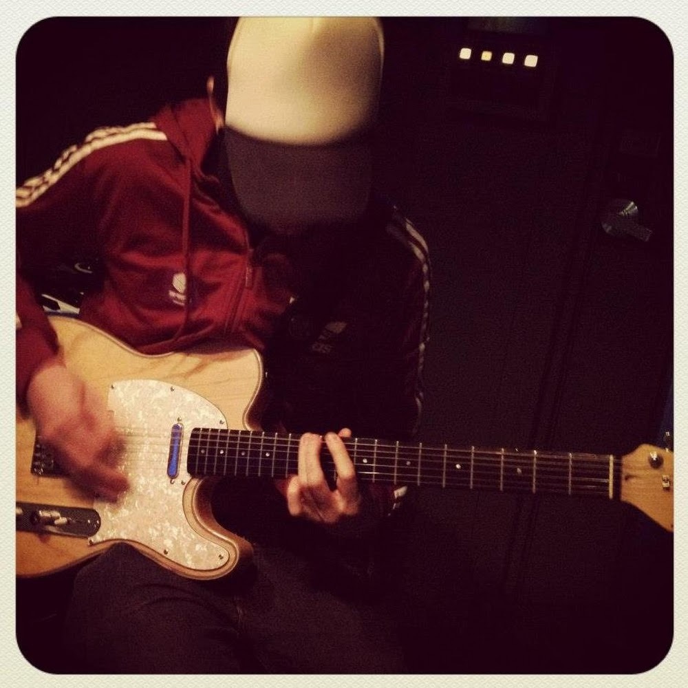 Meet your Posher, Aden